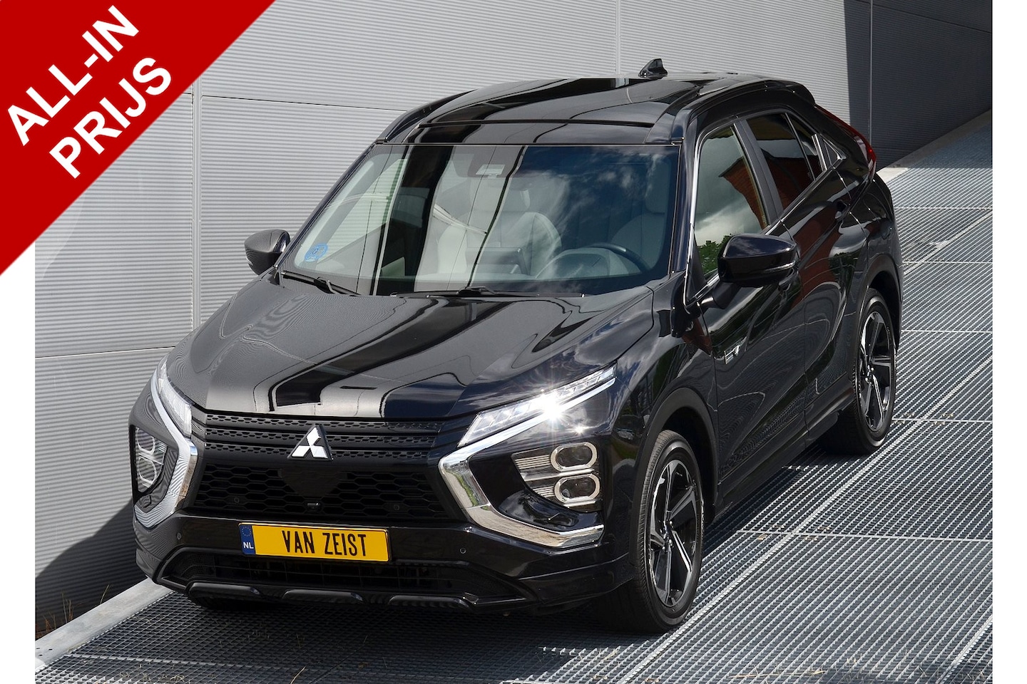 Mitsubishi Eclipse Cross - PHEV 2.4 INSTYLE 4WD | PLUG IN HYBRID | V2G | PANORAMADAK | LEDER | TREKHAAK 1500KG | DODE - AutoWereld.nl