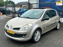 Renault Clio - 1.6-16V Dynamique S / PANORAMADAK / AIRCO / CRUISE CONTROL / NAP