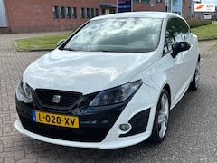 SEAT Ibiza SC - 1.4 TSI Cupra Automaat Bocanegra ECC Audio-CD/MP3 ABS LMV 17" Cruisecontrol Xenon Sportsto