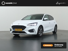 Ford Focus - 1.0 EcoBoost St Line | Trekhaak | Panoramadak | Winterpakket | Cruise Control Adaptief | P