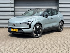 Volvo EX30 - Plus 272PK Extended Range | Adap Cruise | Digital Key | HK Audio | Park Assist | 19''