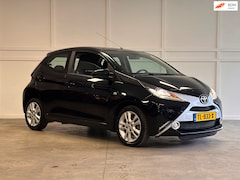 Toyota Aygo - 1.0 VVT-i x-wave / 2017 / Camera / Airco