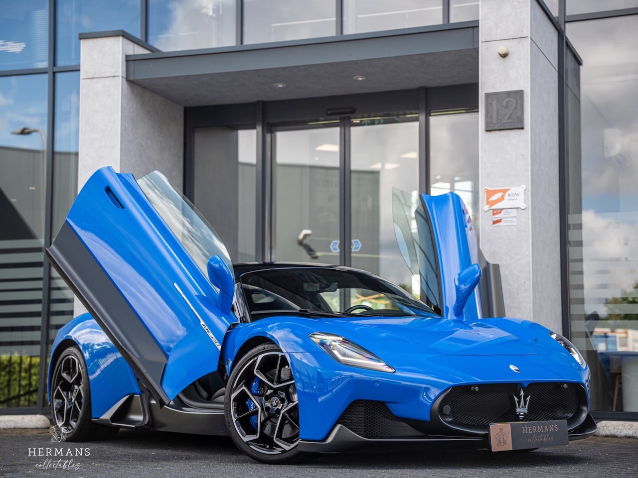 Maserati MC20 - 3.0 V6 / Org. NL / 1st Owner / Sonus Faber / Lift / Carbon - AutoWereld.nl