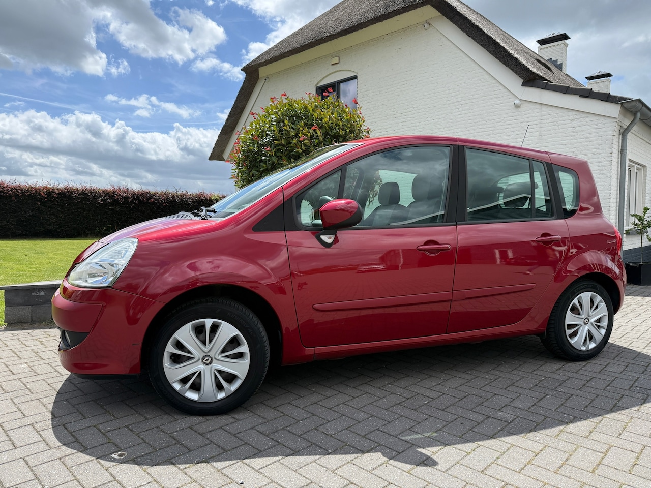 Renault Grand Modus - 1.2 TCE Dynamique / Bj: 2009 / N.A.P - AutoWereld.nl