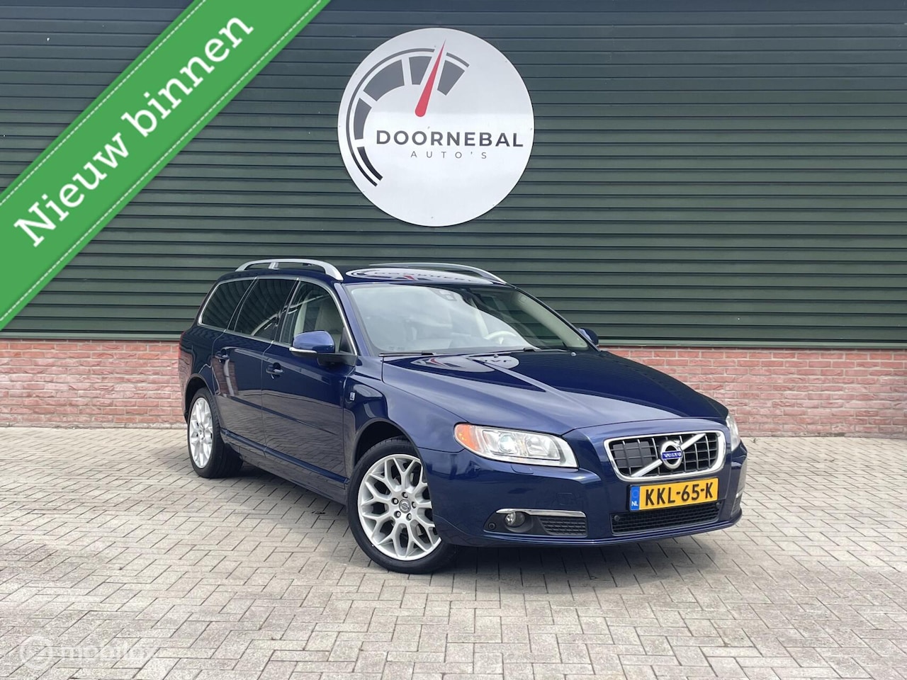 Volvo V70 - 2.0 T5 Ocean Race / ZWITSER / ZEER NETTE STAAT ! - AutoWereld.nl