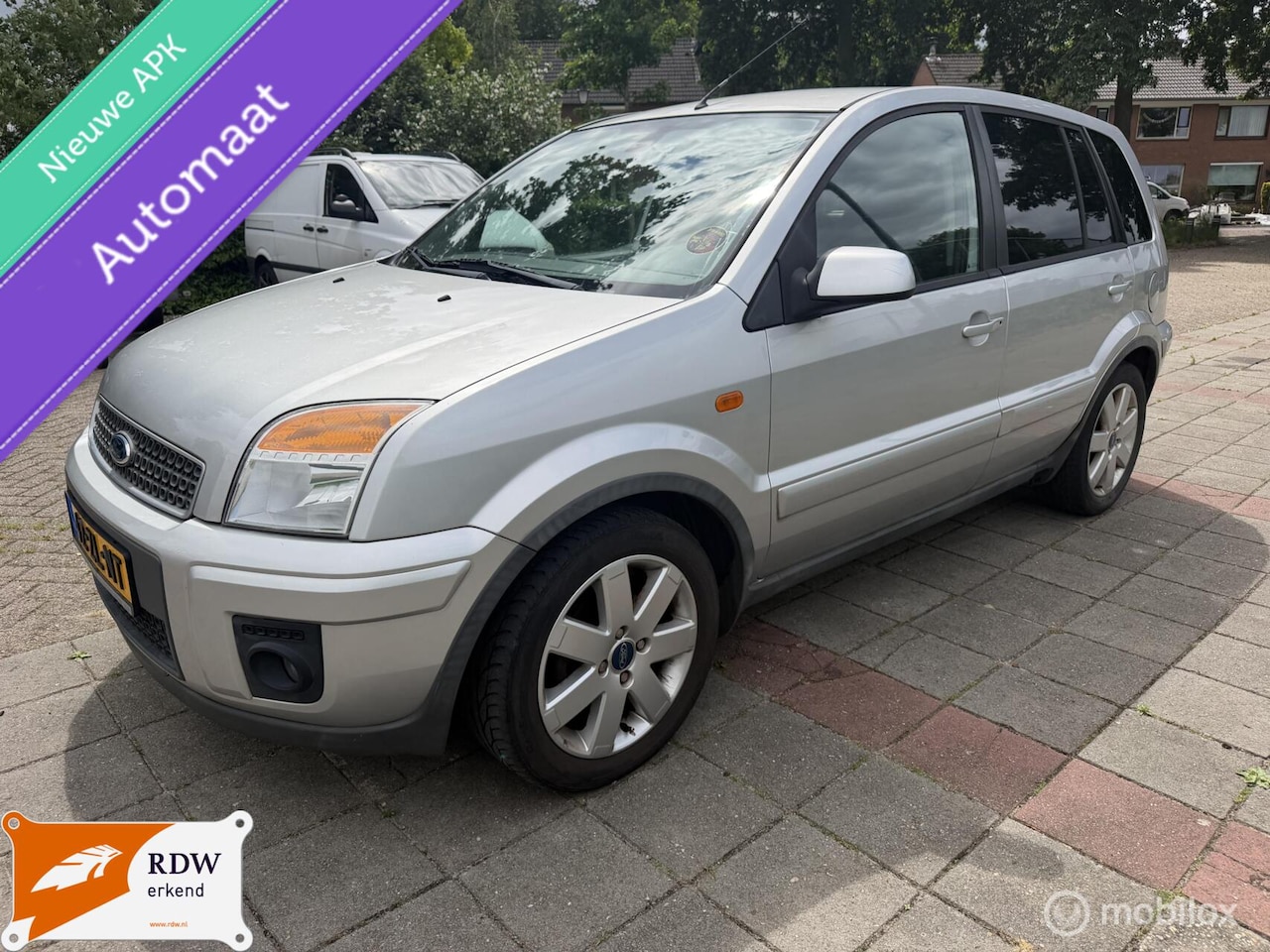 Ford Fusion - 1.6-16V Futura|AUTOMAAT|NEW APK|NETTE AUTO - AutoWereld.nl