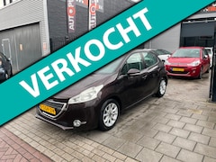 Peugeot 208 - 1.4 VTi Active Trekhaak Airco Navi PDC NAP APK