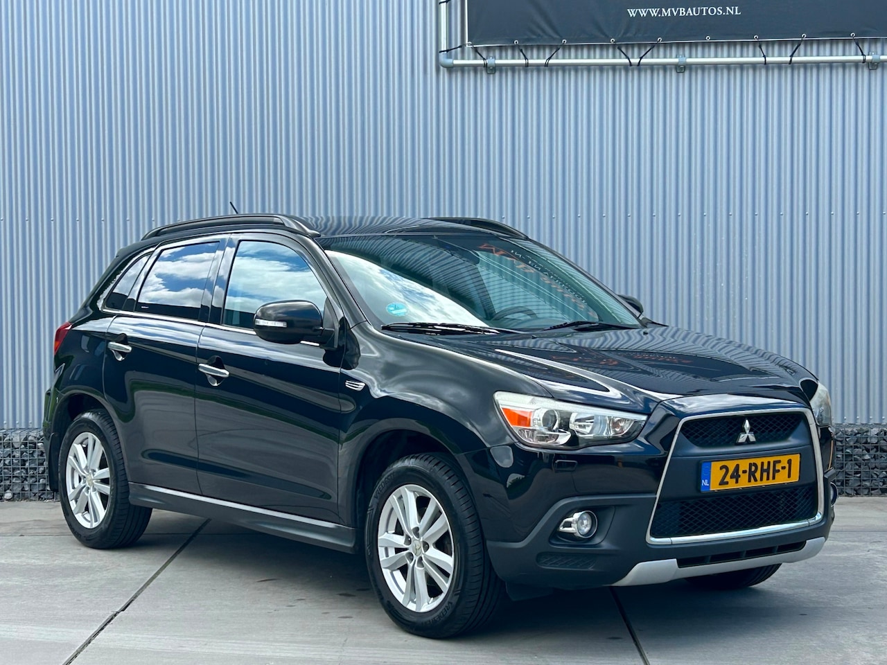 Mitsubishi ASX - 1.6 intense ClearTec 1.6 Intense ClearTec, Panorama dak, Navigatie, Trekhaak - AutoWereld.nl