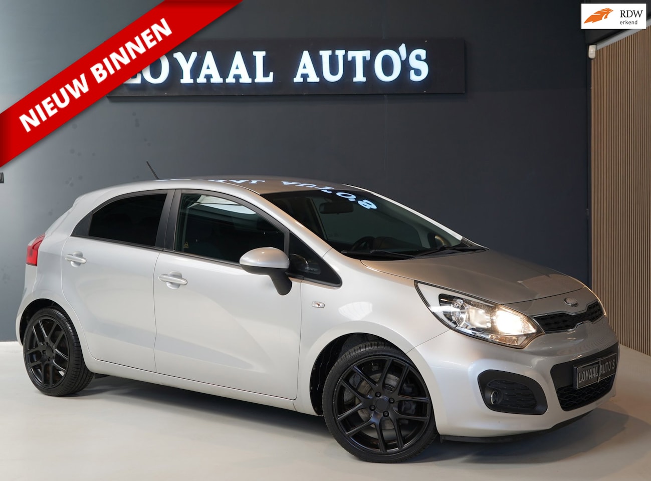 Kia Rio - 1.2 CVVT Super Pack | AIRCO | CRUISE|PDC |ELEK.RAMEN|APK| - AutoWereld.nl