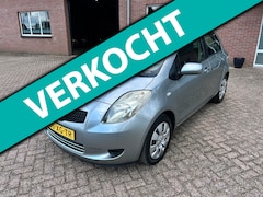 Toyota Yaris - 1.3 VVTi Sol // Airco // Nieuwe APK