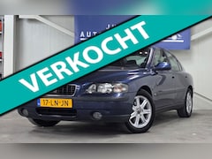 Volvo S60 - 2.4 Edition APK 04-2027 Trekhaak Garantie Mooi