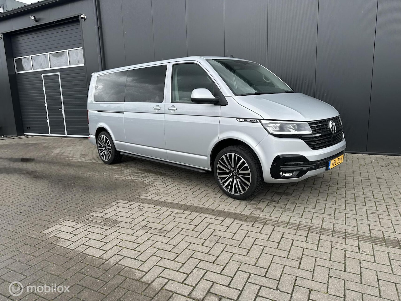 Volkswagen Transporter - 2.0 TDI DC Bulli Automaat - AutoWereld.nl