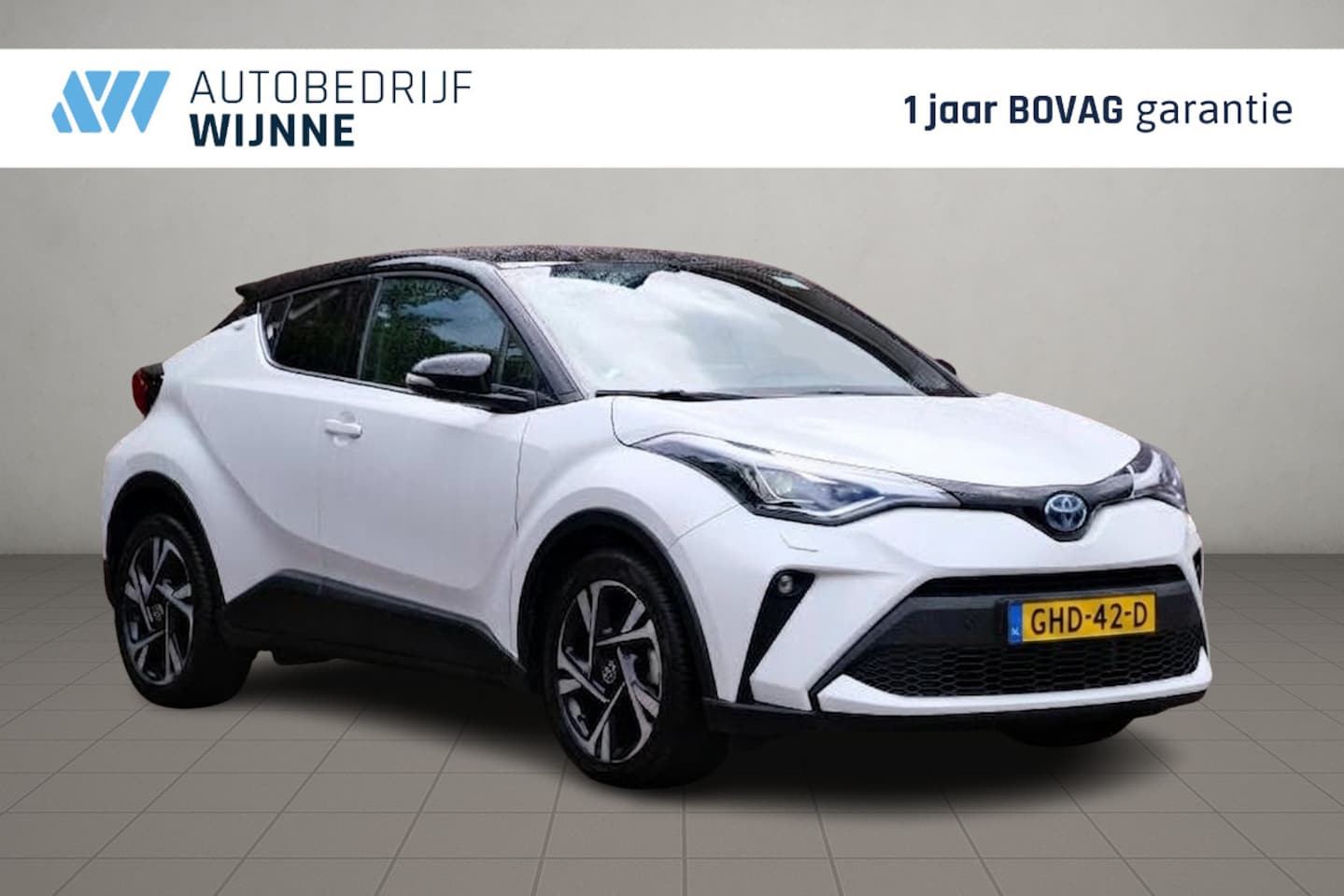 Toyota C-HR - 2.0 Hybrid 184pk CVT Dynamic | Navi | App Connect | Adaptive Cruise | Keyless | Camera | D - AutoWereld.nl
