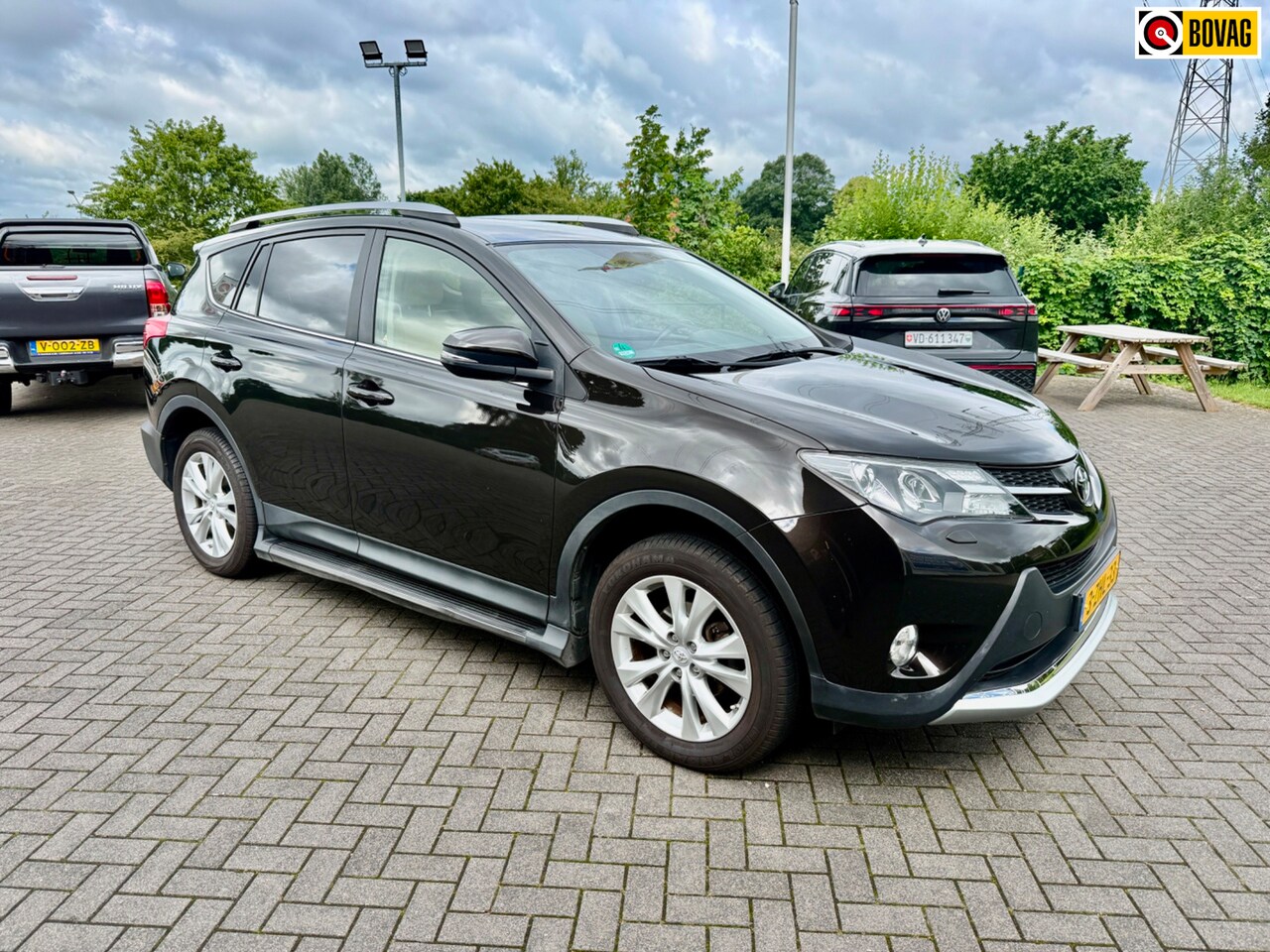 Toyota RAV4 - 2.0 Executive Business 4WD AUTOMAAT - AutoWereld.nl
