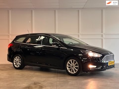 Ford Focus Wagon - 1.0 ST-Line / 2018 / Trekhaak / PDC / Stoelverwarming
