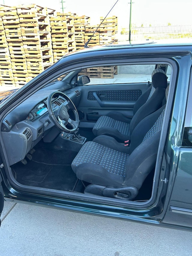 renault-clio-1-8-16v-renaulty-clio-16v.jpg