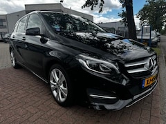Mercedes-Benz B-klasse - 180 Ambition Automaat 132.000km Airco/ECC, Navigatie, Camera, Half Leder