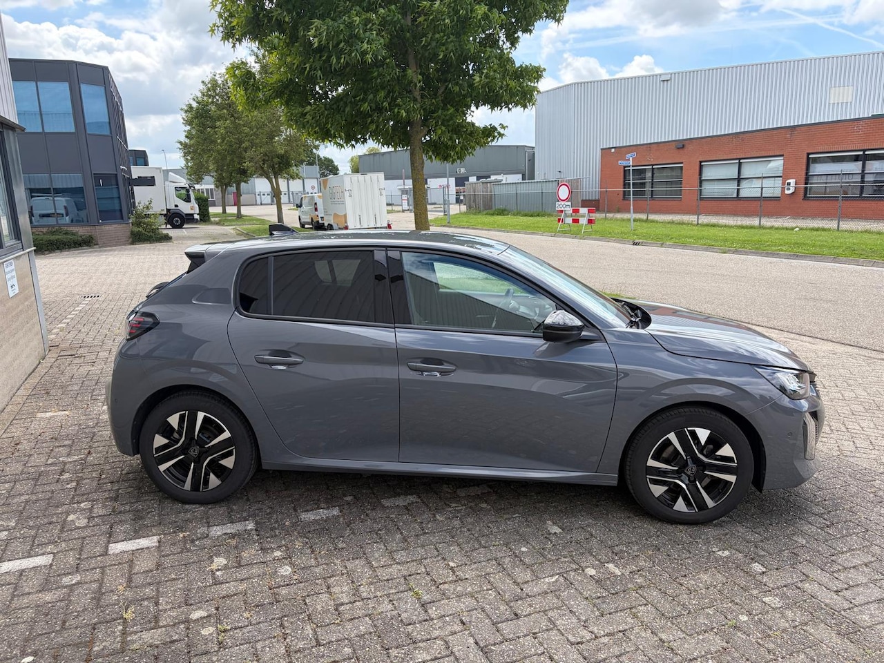 Peugeot 208 - 1.2 PureTech 100 Allure - AutoWereld.nl
