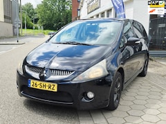 Mitsubishi Grandis - 2.4-16V Intense*7 personen*2e eig*airco ijs*nap*apk*trekhaak*rijd perfect*inruil mog