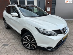 Nissan Qashqai - 1.2 Tekna / Pano / Leder / Navi / Camera / PDC / LED / NAP