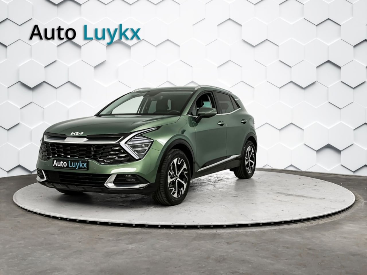 Kia Sportage - 1.6 T-GDI HEV Dynamicline Automaat | Half Leder | Elektrische Stoelen | 18'' L.M. Velgen - AutoWereld.nl