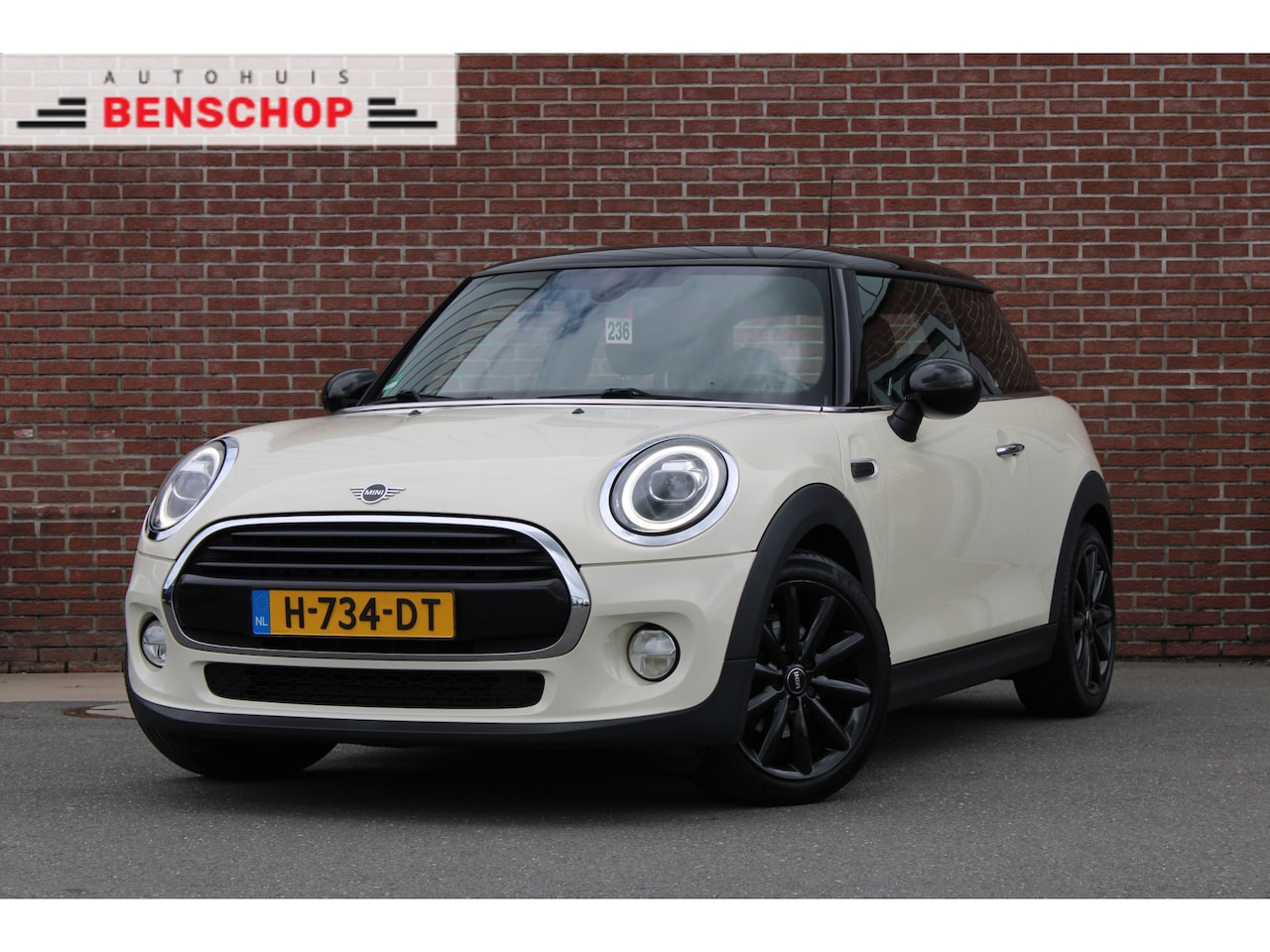 MINI 3-Deurs - 1.5 Cooper 136PK Chili |LED|17-INCH|CRUISE|KEYLESS| - AutoWereld.nl