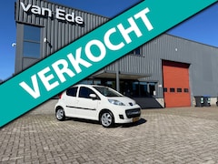 Peugeot 107 - 1.0-12V Sportium 5drs Airco Apk
