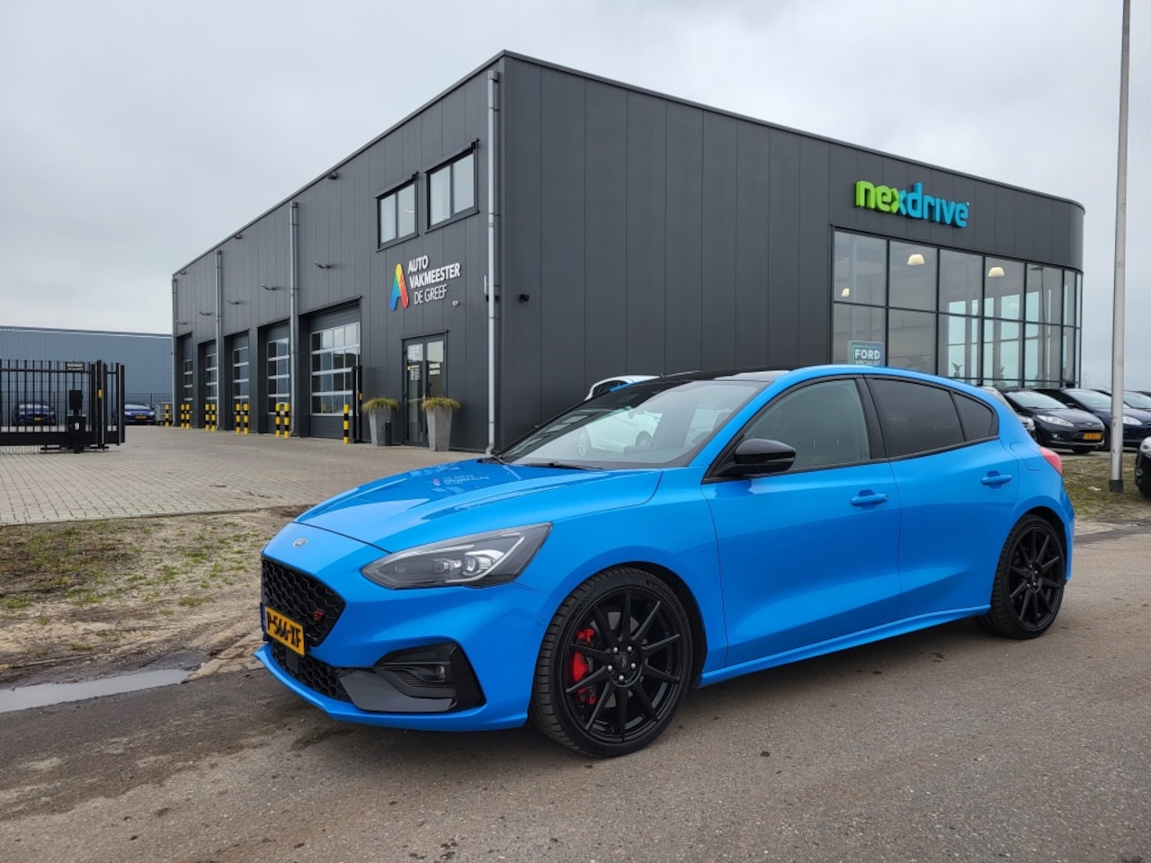 Ford Focus - 2.3 EcoBoost ST-3 280 pk Edition Winterpack Camera - AutoWereld.nl