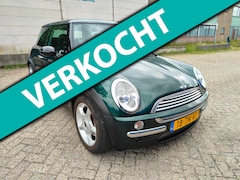 MINI 3-Deurs - 1.6 Cooper ( In Nieuwstaat )