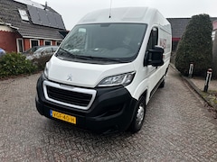 Peugeot Boxer - 330 2.2 BlueHDi 120 L2H2 Premium