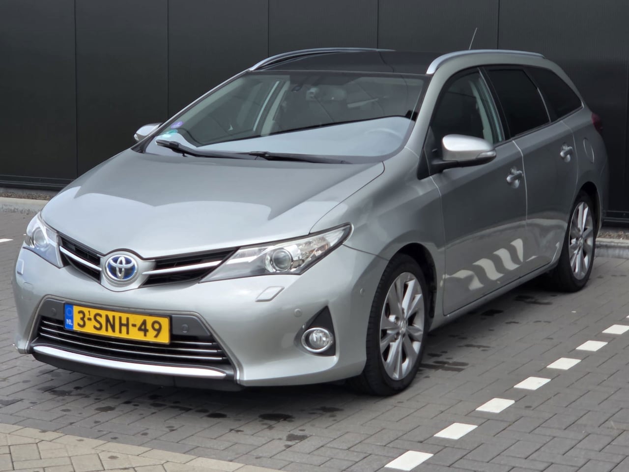 Toyota Auris Touring Sports - 1.8 Hybrid Lease Pro 1.8 Hybrid Lease Pro - AutoWereld.nl