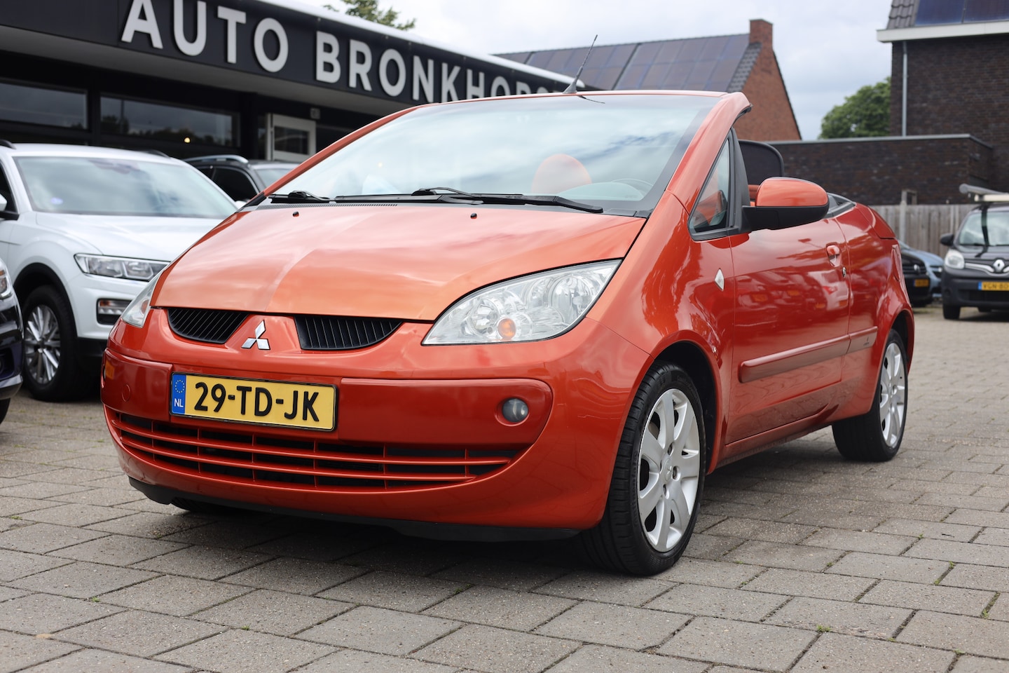 Mitsubishi Colt CZC - 1.5 INVITE | AIRCO | APK | PDC | RIJKLAAR - AutoWereld.nl