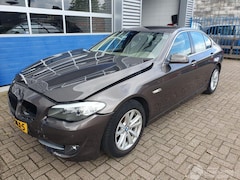 BMW 5-serie - 523i High Executive