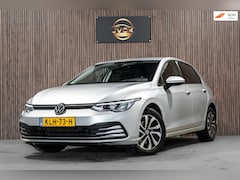 Volkswagen Golf - 1.0 eTSI Life DSG LED CAMERA PDC