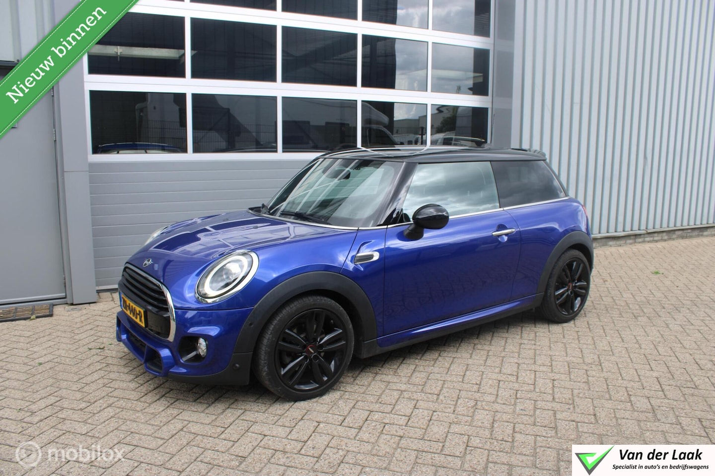 MINI 3-Deurs - 1.5 Cooper Salt *JCW PAKKET* | Automaat | Leer | Head-Up | Harman Kardon | NL Auto. - AutoWereld.nl