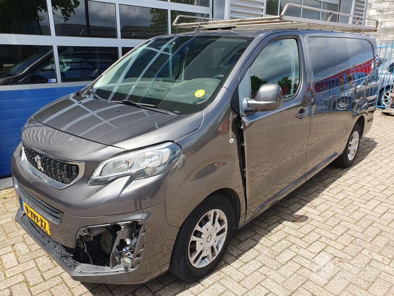 Peugeot Expert - 231S 2.0 AUTOMAAT BlueHDI 180 Premium Pack dubbel cabine - AutoWereld.nl