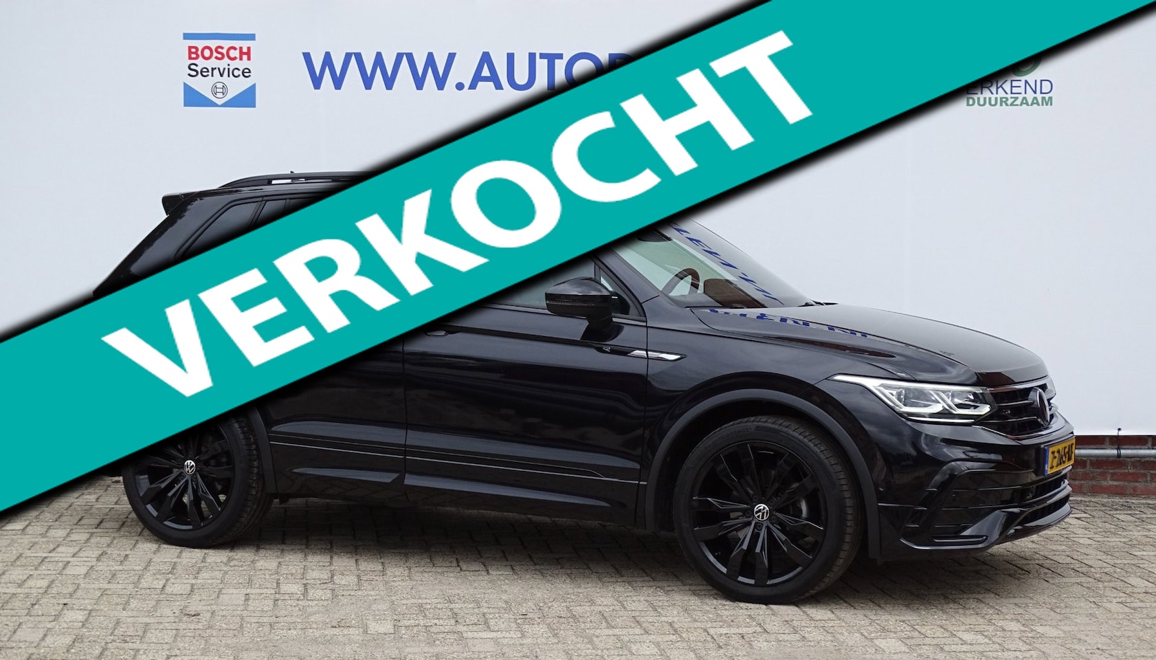 Volkswagen Tiguan - 1.5 TSI R-Line|Adaptief|Trekhaak|Camera|Pano - AutoWereld.nl