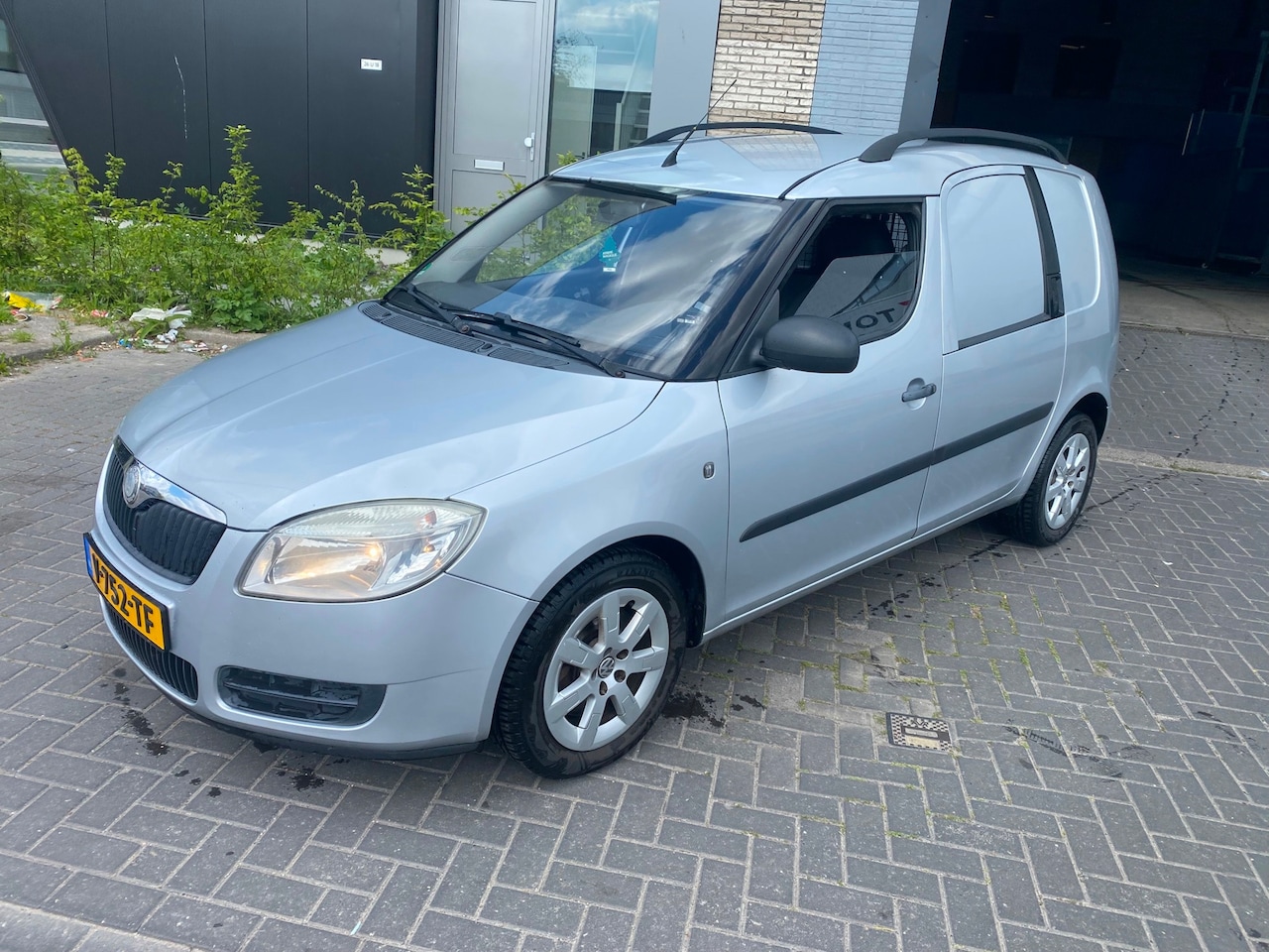 Skoda Praktik - AutoWereld.nl