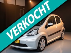 Toyota Aygo - 1.0-12V +airco-nieuwe koppeling-elek ramen