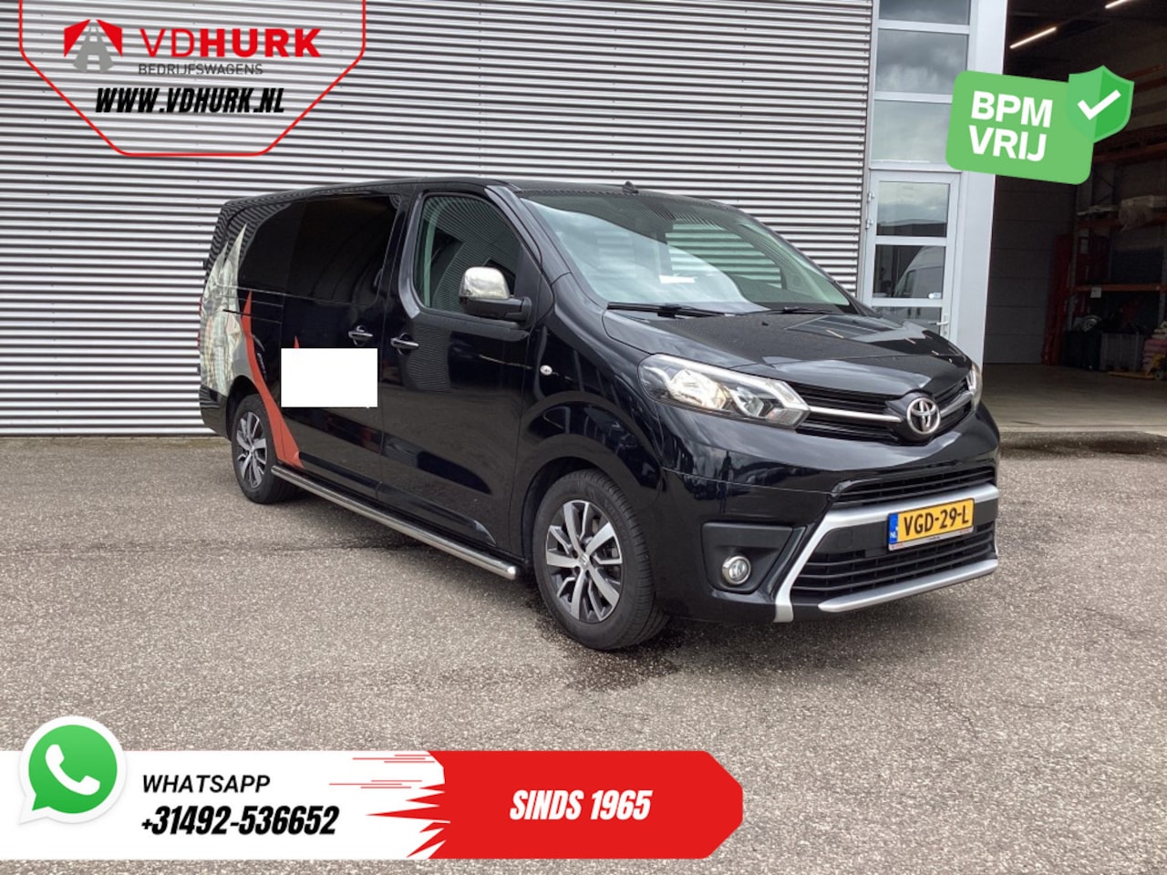 Toyota ProAce Worker - 2.0 DC Dubbel Cabine Dealer Ond./ 2.5T Trekverm./ Navi/ Carplay/ Leder/ Camera/ Climate/ P - AutoWereld.nl