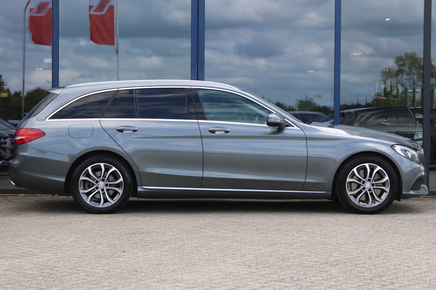 Mercedes-Benz C-klasse Estate - 350e Avantgarde LUCHTVERING NAVI CAMERA - AutoWereld.nl