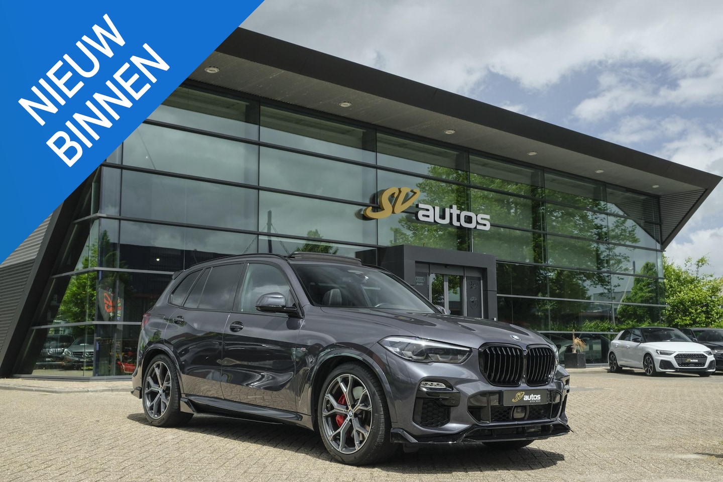 BMW X5 - xDrive45e 394pk M-sport Panoramadak 4-wielsturing Trekhaak Nappaleder Comfortzetels 21" LM - AutoWereld.nl