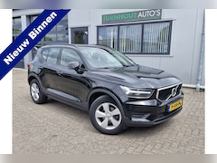 Volvo XC40 - T2 Momentum