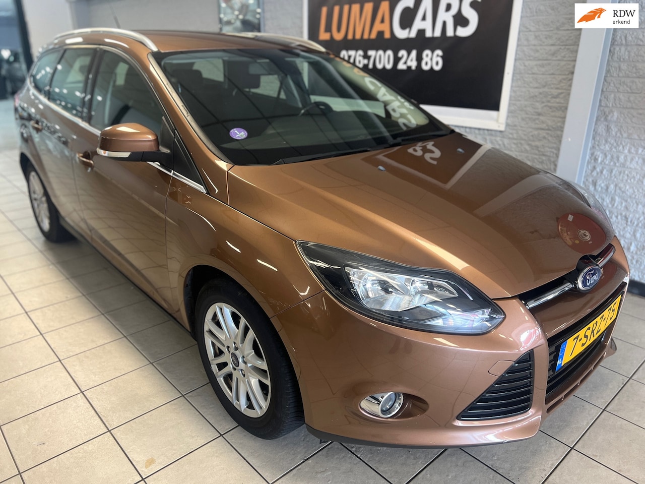 Ford Focus Wagon - 1.0 EcoBoost Titanium | Nieuwe APK |125pk | - AutoWereld.nl