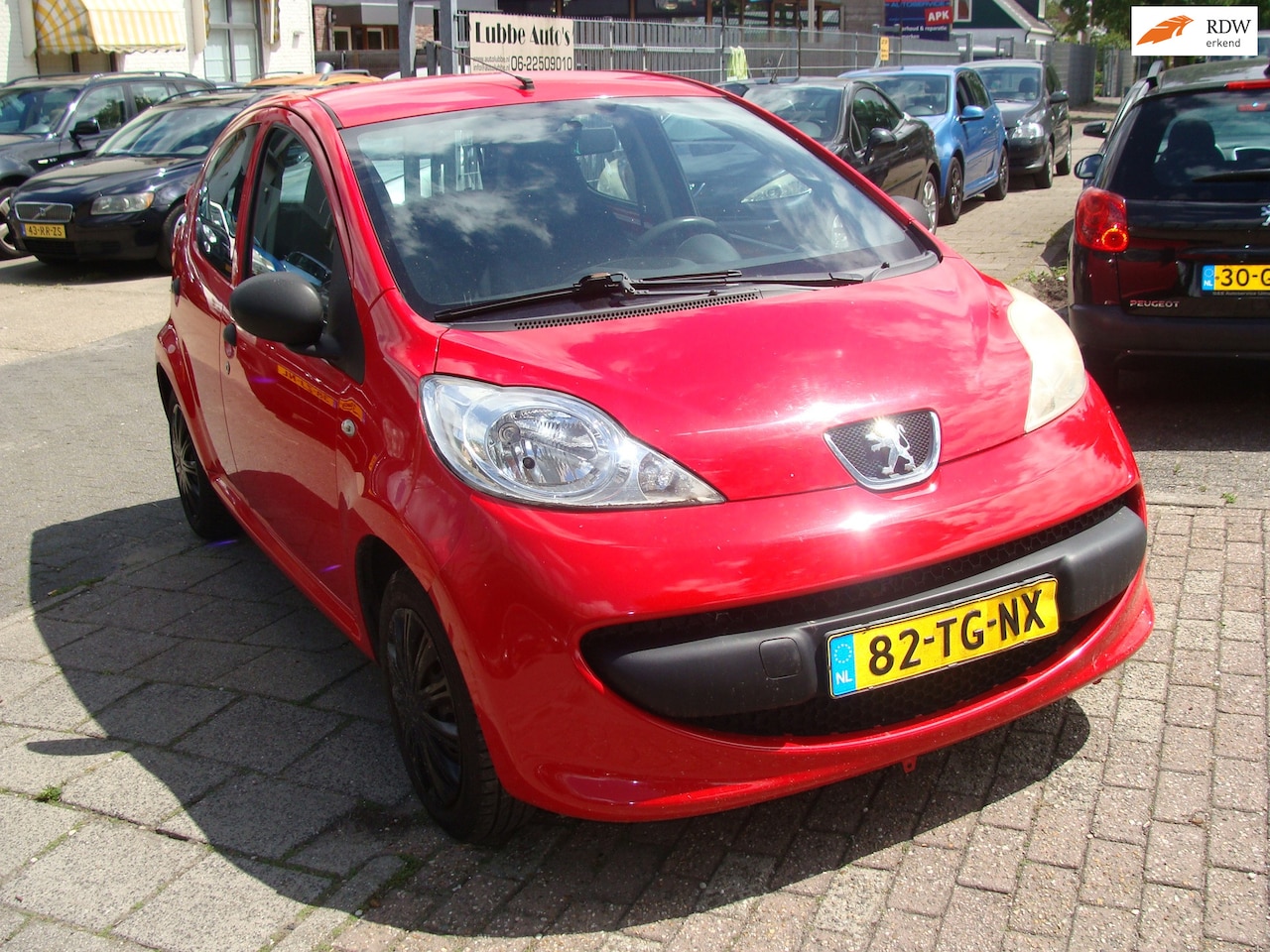 Peugeot 107 - 1.0-12V XR st bekr 5 drs (zeer zuinig)nap apk - AutoWereld.nl