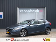 Volvo V40 - 2.0 T2 Nordic+ Trekhaak | 122pk Clima | Cruise | LED
