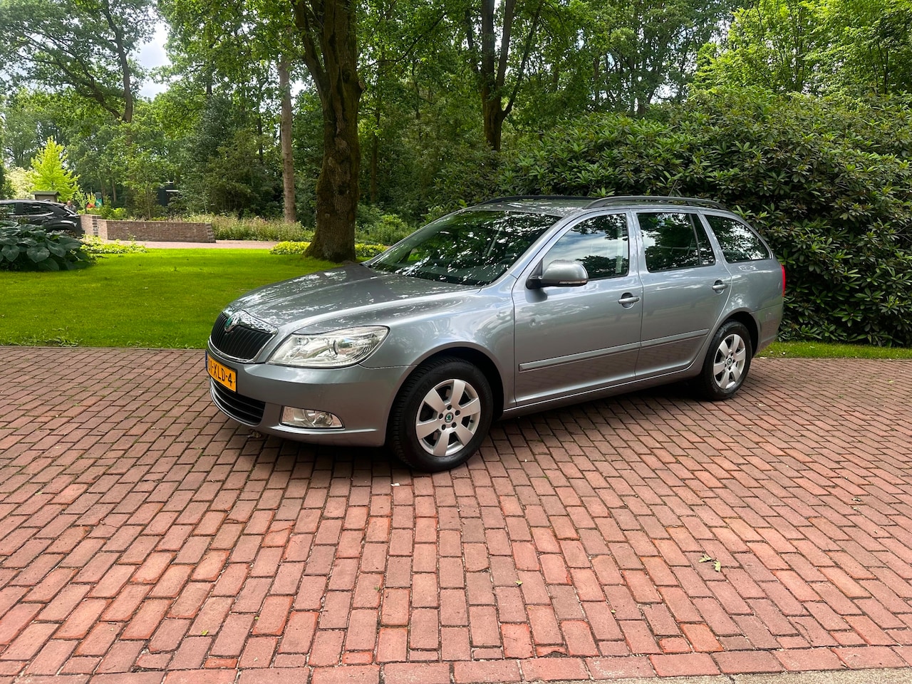 Skoda Octavia Combi - 1.2 TSI Ambition Airco LMV Trekhaak - AutoWereld.nl
