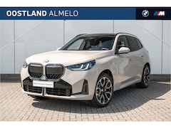 BMW X3 - 30e xDrive M Sport Automaat / Panoramadak / Sportstoelen / Comfort Access / Adaptieve LED