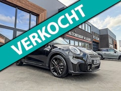 MINI Cooper S - 2.0 John Cooper Works F1 aut 178pk/Pano/Camera/Head up/HK/Bomvol