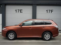 Mitsubishi Outlander - 2.0i